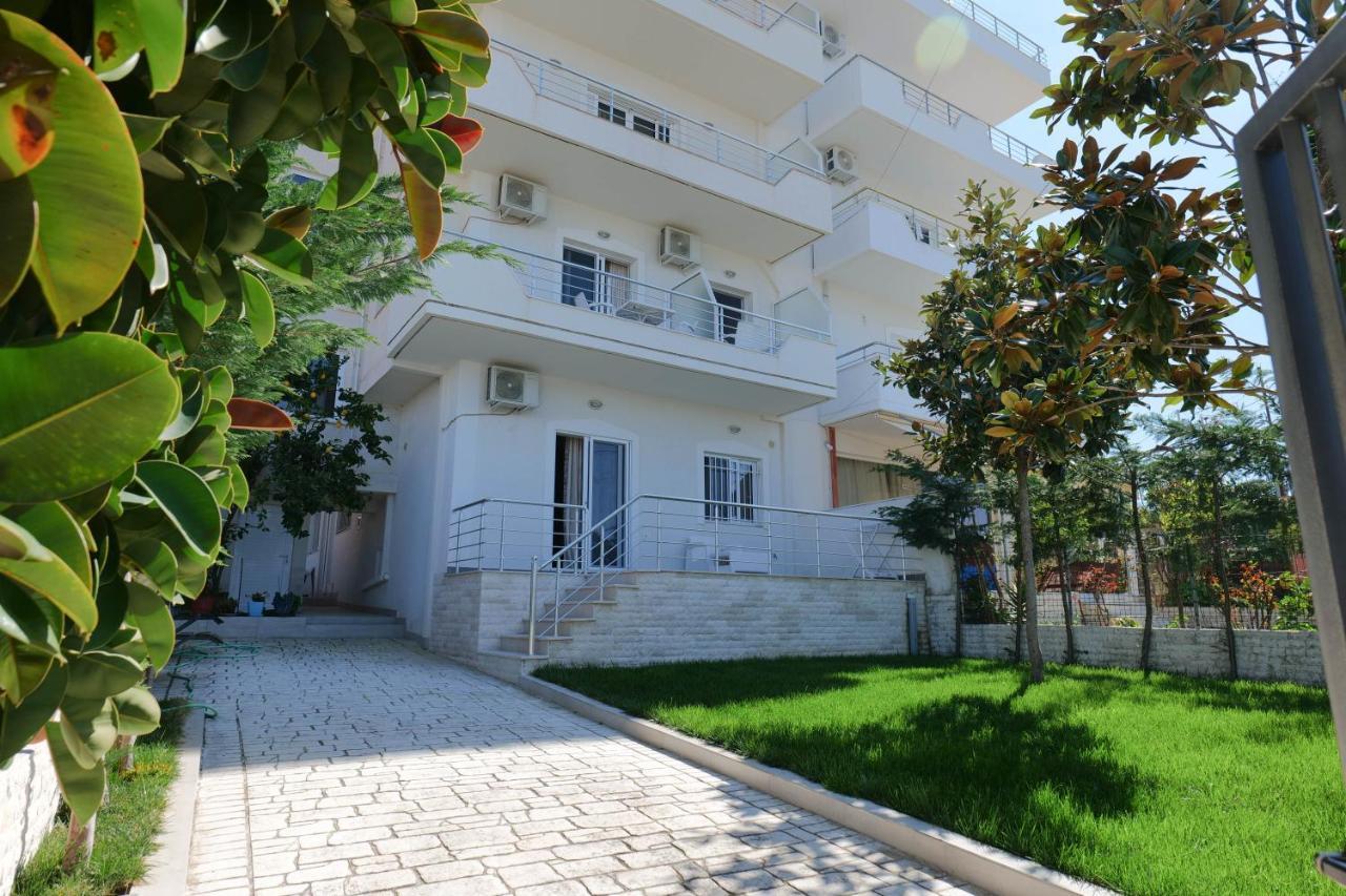 Kidi Apartments ساراندا المظهر الخارجي الصورة