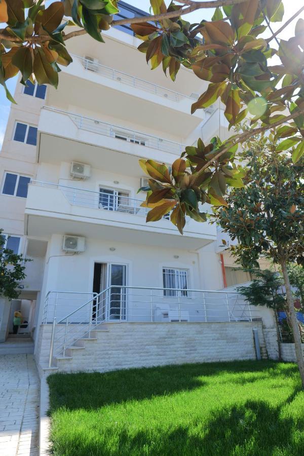 Kidi Apartments ساراندا المظهر الخارجي الصورة
